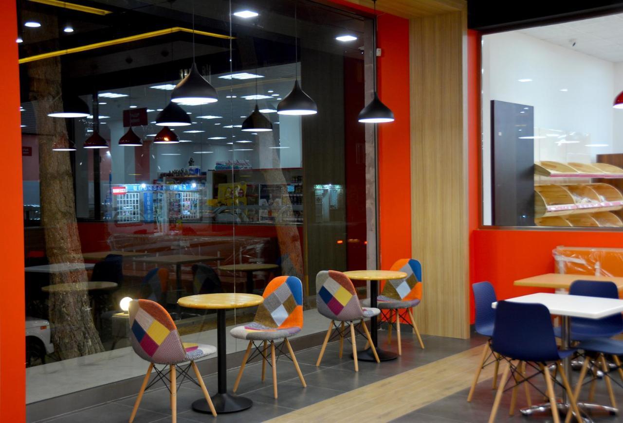 Hotel Lider Complex Vayk Luaran gambar