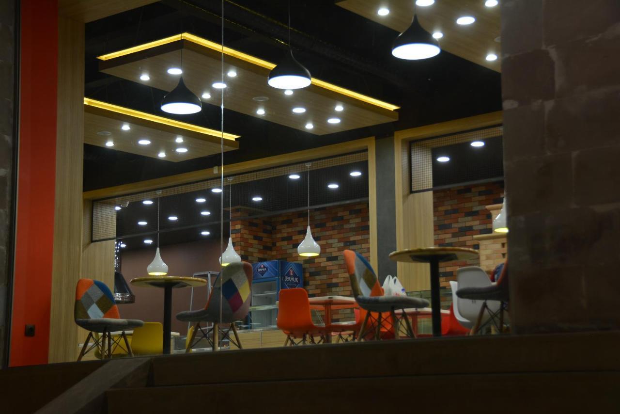 Hotel Lider Complex Vayk Luaran gambar