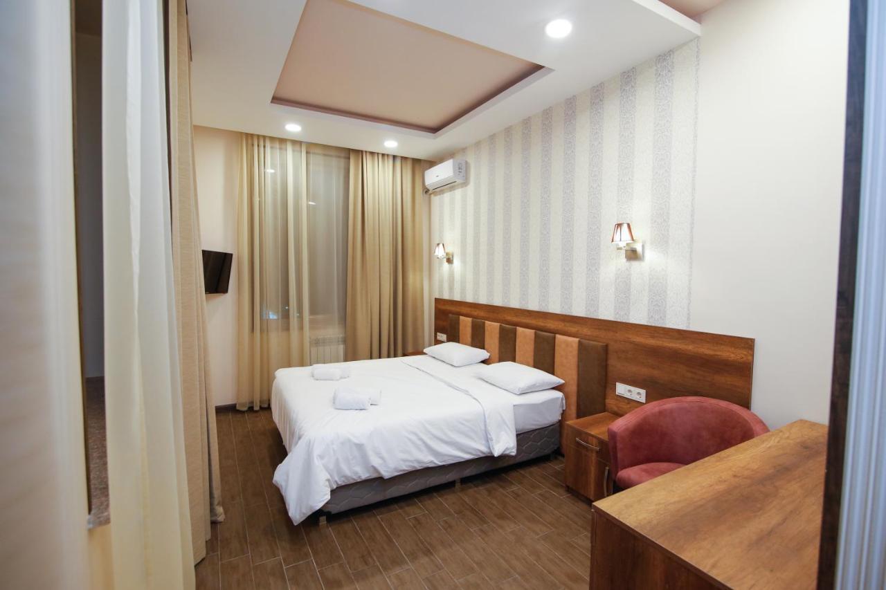 Hotel Lider Complex Vayk Luaran gambar