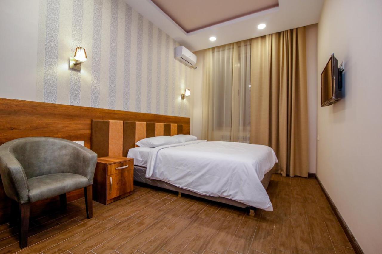 Hotel Lider Complex Vayk Luaran gambar