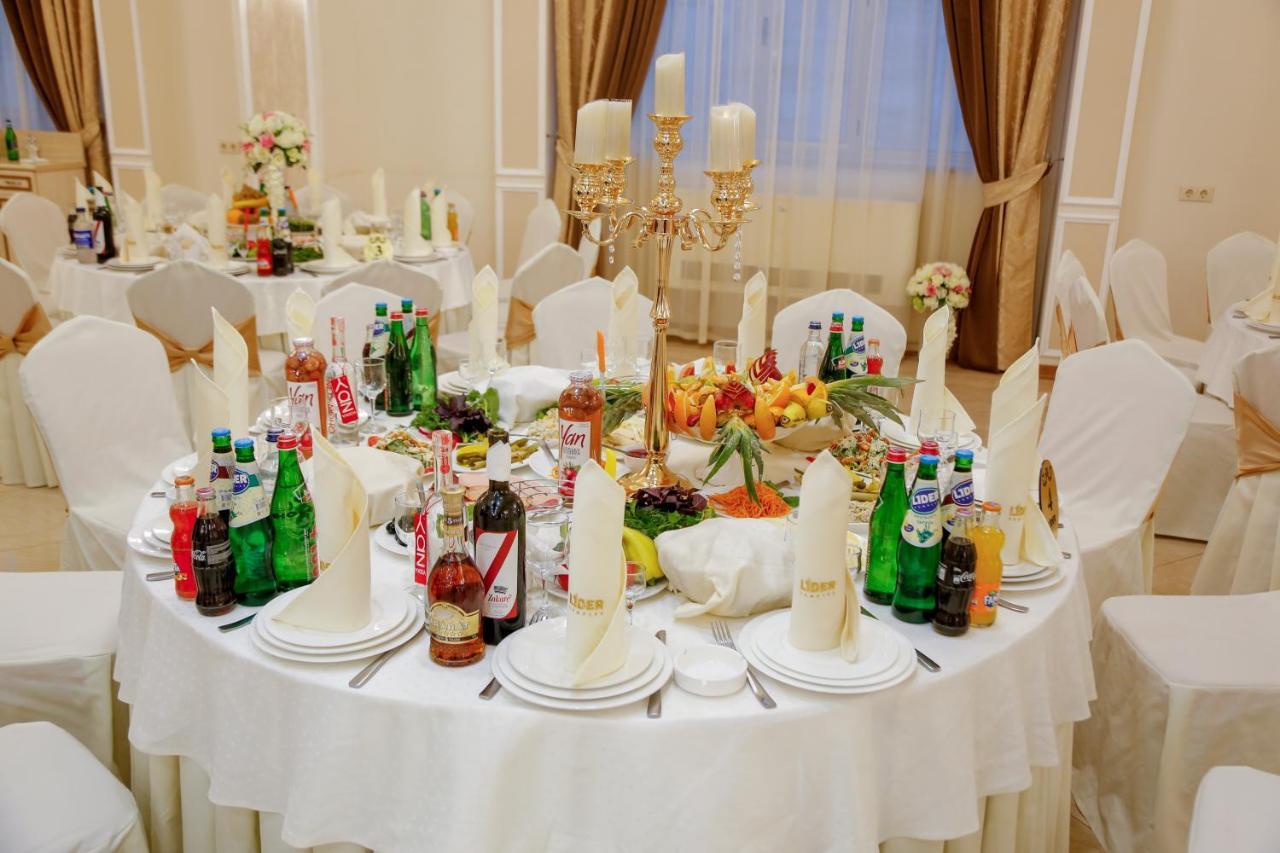 Hotel Lider Complex Vayk Luaran gambar
